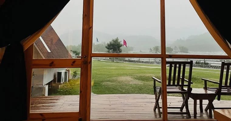 Pine Cottage - View 3